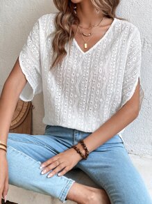 SHEIN Frenchy 網眼刺繡蝙蝠袖V領T恤 - 白色 - 查看 4