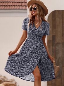 SHEIN VCAY 碎花側打結圍裹式連衣裙 - 藍白色 - 查看 1