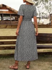 Breezaya Ditsy Floral Print Butterfly Sleeve Split High Dress - Black and White - View 2