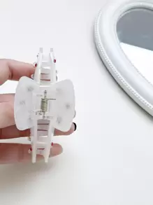 OUSEON 1pc Women Star Pattern Rhinestone Decor Fashionable Hair Claw For Daily Life Cute Casual Claw Clips Hair Clips Hair Jaw Clip Hair Clamps Hair Clutch Hair Catcher Clip Fall Winter Hair Accessories For Women For Vacation Outfits Woman - White - View 6