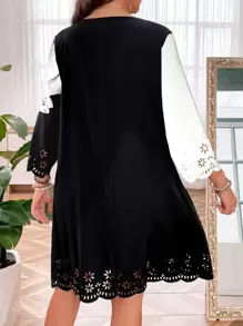 EMERY ROSE Plus Floral Print Laser Cut Scallop Trim Dress - Black and White - View 2