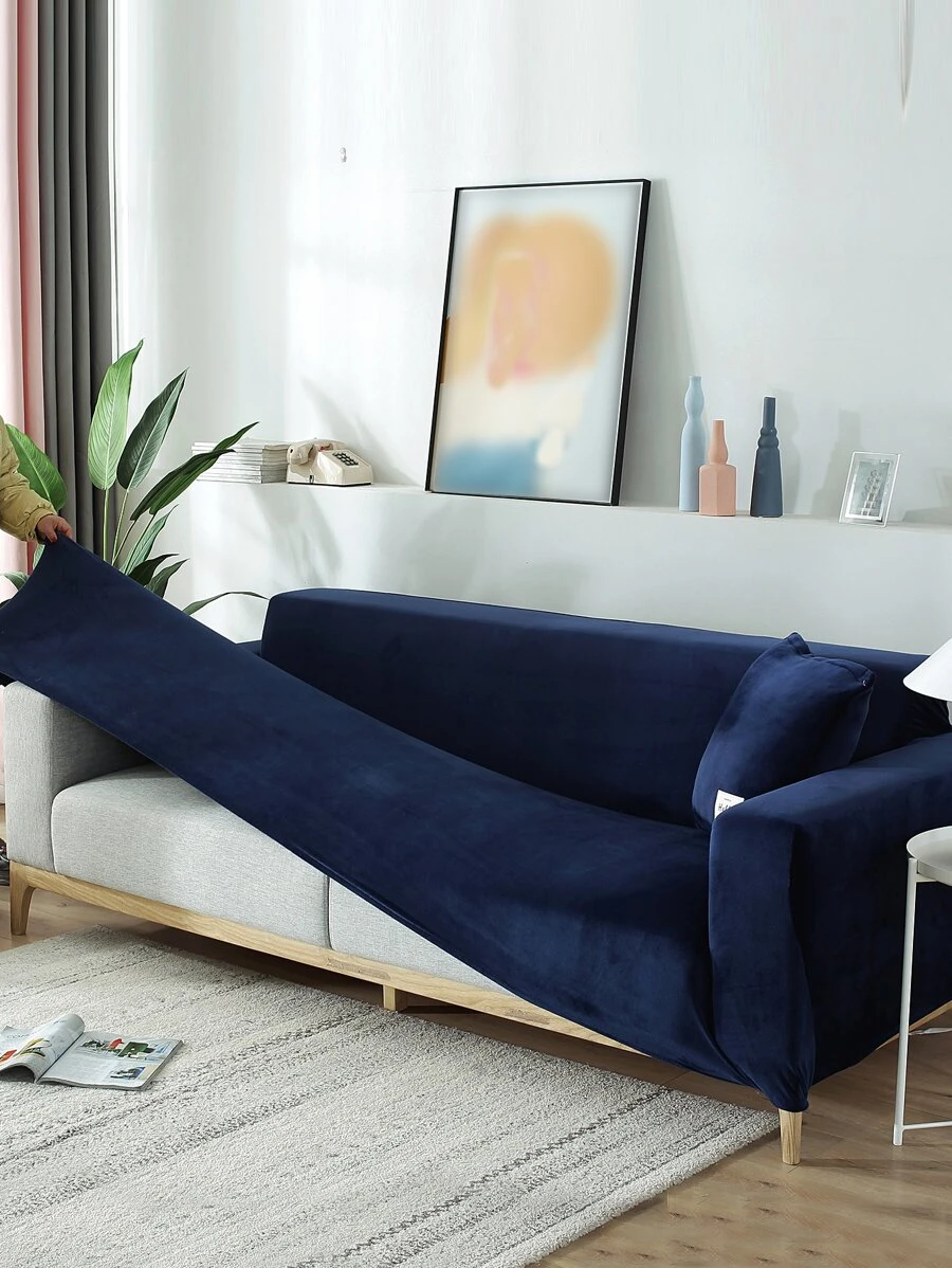 1pc 4-Season Silver Fox Velvet Non-Slip Sofa Cover, 1/2/3/4-Seater, Solid Color Stretch Slouchy Sofa Slipcover, Anti-Cat Scratch Sofa Protector (One Pillow Case Included)