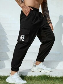 Manfinity Men Letter Graphic Flap Pocket Side Drawstring Waist Cargo Trousers - Black - View 6
