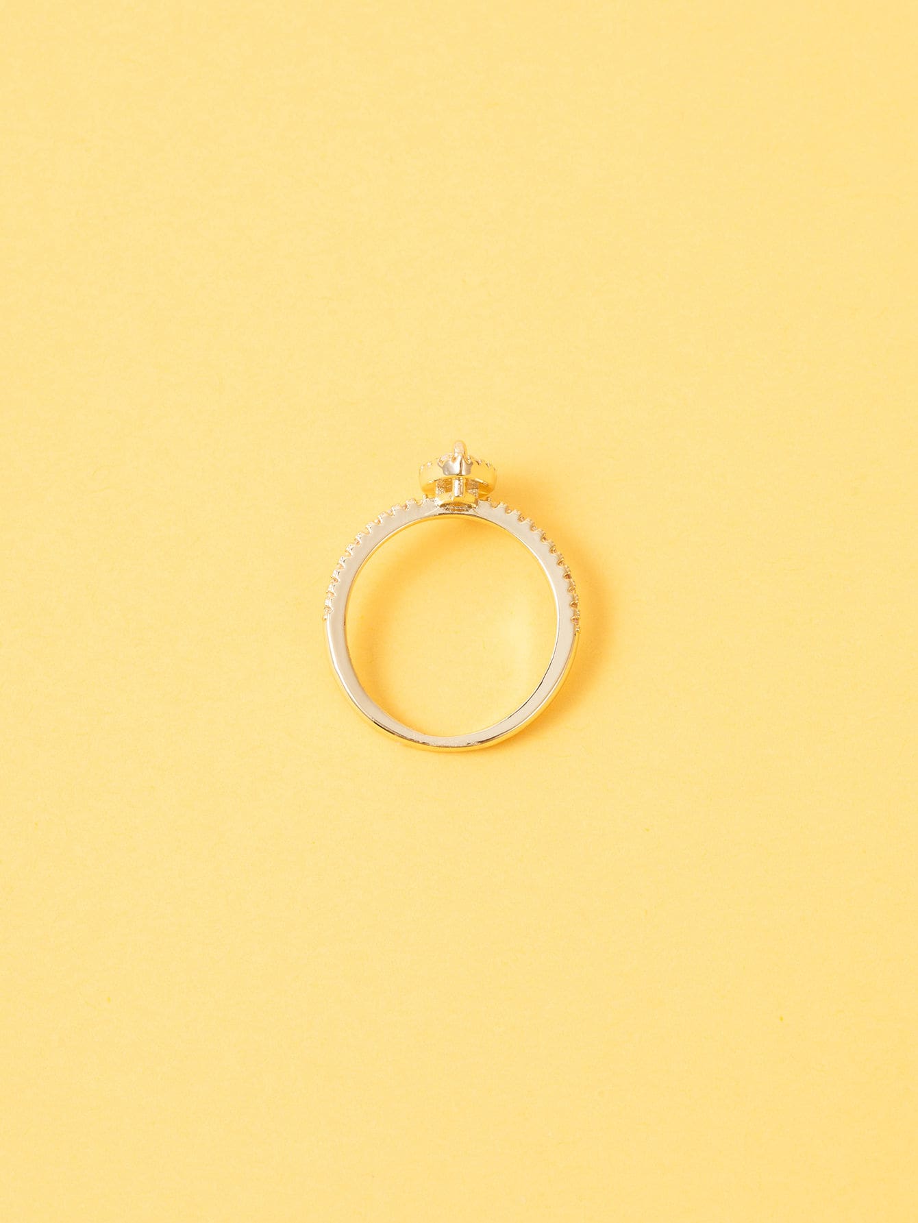 Vòng trang trí hình tròn tối giản - Vàng - Xem 1