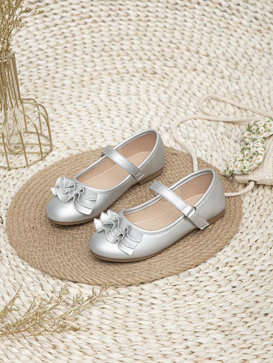 Girls Ruffle Decor Metallic Flats, Glamorous Silver Mary Jane Flats - Silver - View 1