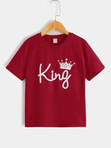 SHEIN 男孩字母和皇冠圖案T恤 - 酒紅色 - 查看 1