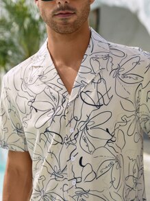 Manfinity RSRT 男士花卉印花翻領領口襯衫 - 米色 - 查看 5