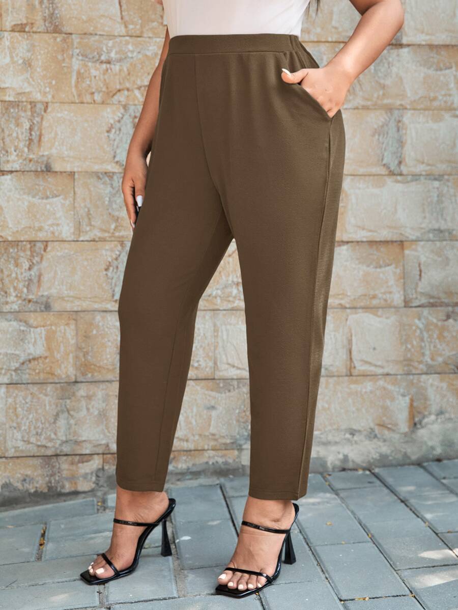 SHEIN Essnce Plus Solid Slant Pocket Trousers - Coffee Brown - View 1