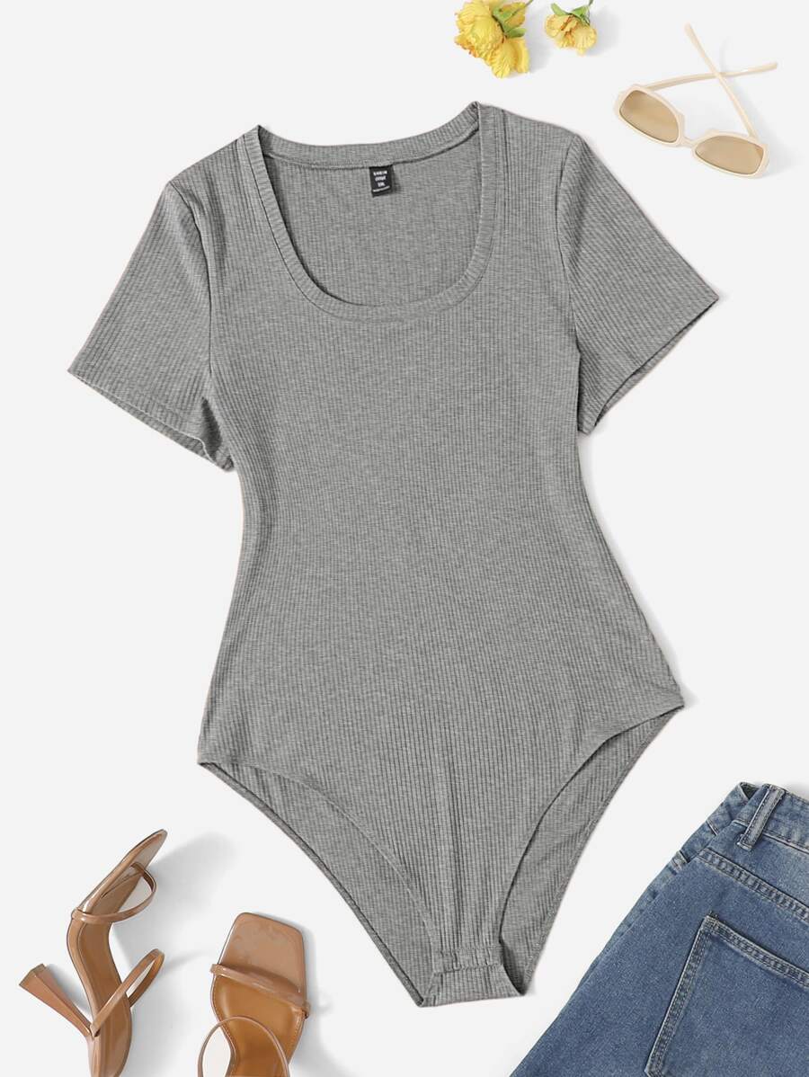 SHEIN EZwear Plus Solid Scoop Neck Bodysuit - Grey - View 1