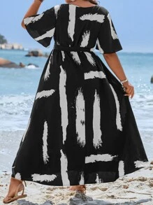 Breezaya Plus Brush Print Butterfly Sleeve Knot Front Dress - Black and White - View 2