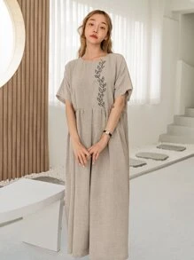 DAZY Batwing Sleeve Leaf Embroidery Smock Dress - Beige - View 8