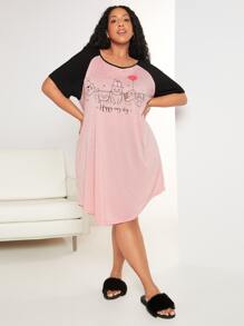 SHEIN CURVE+ 大碼卡通和標語圖案插肩袖睡裙