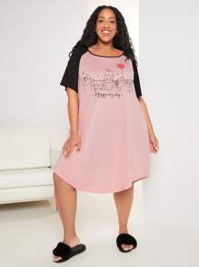 SHEIN CURVE+ 大碼卡通和標語圖案插肩袖睡裙