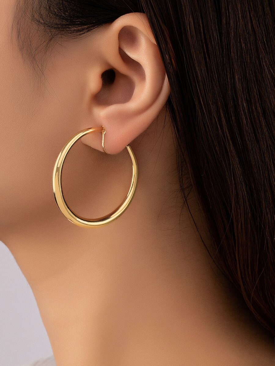 Minimalist Hoop Earrings