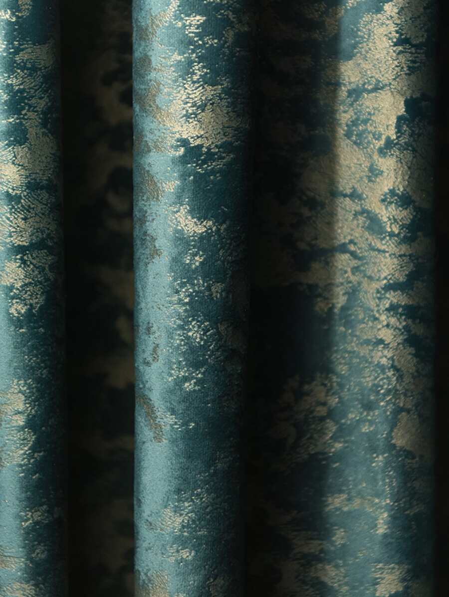 1pc Luxurious Blackout Curtain Panel With Metal Grommet And Velvet