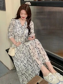 滿身花卉交疊領連衣裙 - 杏色 - 查看 3