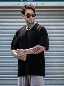 Men Solid Drop Shoulder Tee - Black - View 3