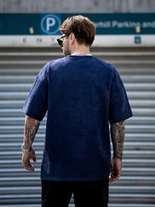 Men Solid Drop Shoulder Tee - Navy Blue - View 2