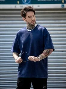 Men Solid Drop Shoulder Tee - Navy Blue - View 3