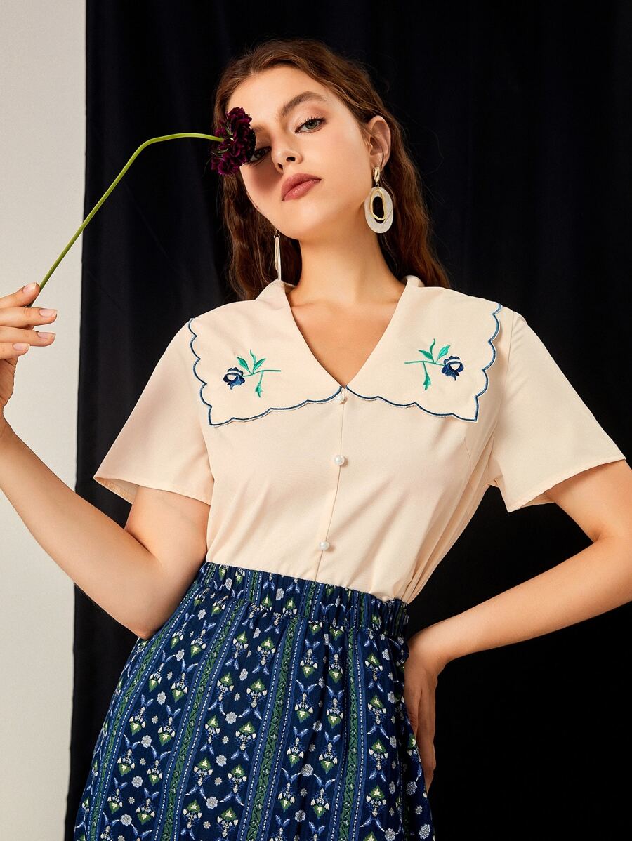 Mulvari Camisa con bordado floral de cuello exagerado con botón delantero - Albaricoque - Ver 1