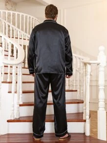 Extended Sizes Men Contrast Piping Lapel Collar PJ Set - Black - View 2