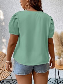 SHEIN Clasi Plus Contrast Guipure Lace Notched Neckline Blouse - Mint Green - View 2