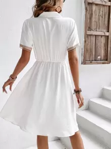 SHEIN Frenchy 蕾絲拼接前紐扣襯衫連衣裙不附腰帶 - 白色 - 查看 2