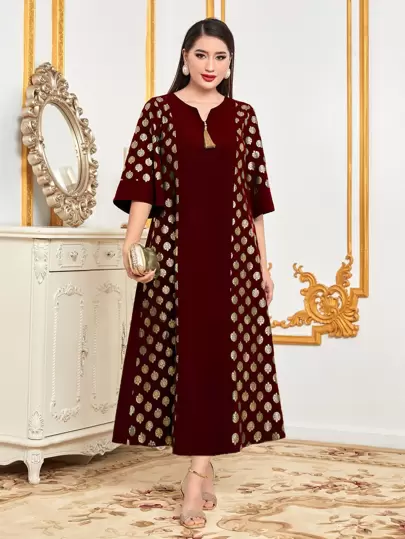 Al Najma 勃艮第红色流苏细节缺口领口 Jalabiya，朴素的长袍