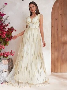 YISIKADO Contrast Sequin Mesh Overlay Maxi Formal Dress - Beige - View 1