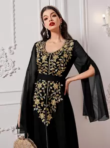 Al Najma Floral Embroidery Split Sleeve Dress, Modest - Black - View 5