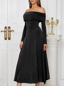 一字肩褶邊連衣裙