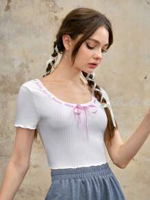 ROMWE Fairycore Camiseta ribete en forma de lechuga con lazo delantero - Blanco - Ver 1