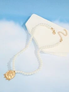 Faux Pearl Decor Round Charm Necklace - Yellow Gold - View 2