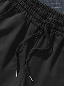 Manfinity Homme 男士卡通和標語圖案腰部抽繩短褲 - 黑色 - 查看 3