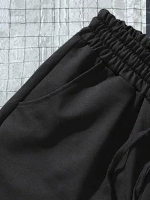 Manfinity Homme 男士卡通和標語圖案腰部抽繩短褲 - 黑色 - 查看 6