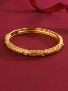 Textured Metal Bangle - Yellow Gold - View 8