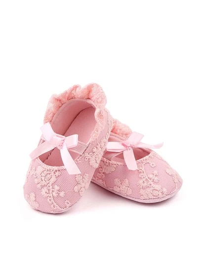 Spädbarnsbågedekor Mary Jane Flats