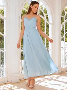 SHEIN Belle 蕾絲邊吊帶裙伴娘禮服