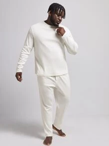 SHEIN Extended Sizes Men Patched Detail Tee & Trousers PJ Set - Beige - View 4