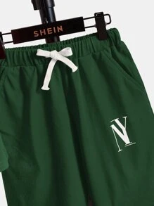 SHEIN 男孩字母圖案T恤和腰部抽繩短褲 - 墨綠色 - 查看 4
