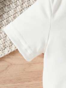 Baby Boy 2pcs Letter Patched Pocket Front Tee - Black and White - View 5