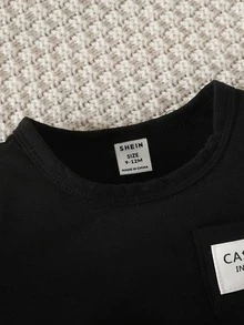 Baby Boy 2pcs Letter Patched Pocket Front Tee - Black and White - View 6