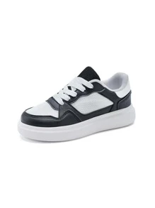 Boys Color Block Skate Shoes, Lace-up Front Sneakers - Black and White - View 3