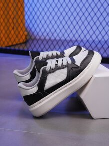 Boys Color Block Skate Shoes, Lace-up Front Sneakers - Black and White - View 4