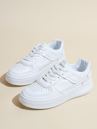 女士字母細節前綁帶休閒運動白色板鞋