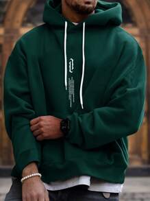 Manfinity Homme Lỏng lẻo Nam Áo hoodie ấm áp Với Đồ họa Khẩu hiệu , Túi kangaroo Và Dây rút - Màu xanh lá cây đậm - Xem 1