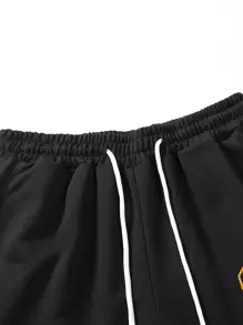 Manfinity Homme Men Letter Graphic Contrast Trim Drawstring Waist Shorts Letter Sweat Shorts, For Husband, Boyfriend Gifts - Black - View 5