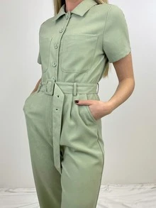 Mono camisero con botón delantero con cinturón - verde menta - Ver 5