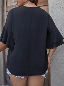SHEIN LUNE Plus Solid Flounce Sleeve V Neck Blouse - Black - View 3