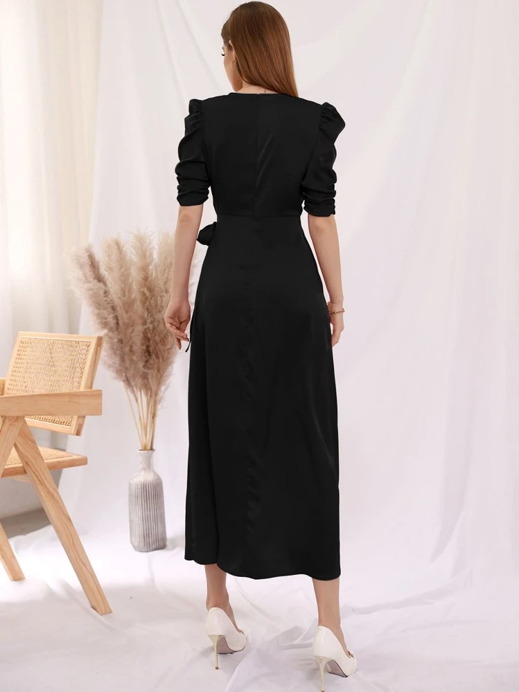 Modelyn Vestido línea A cruzado de manga farol con cordón lateral - Negro - Ver 2